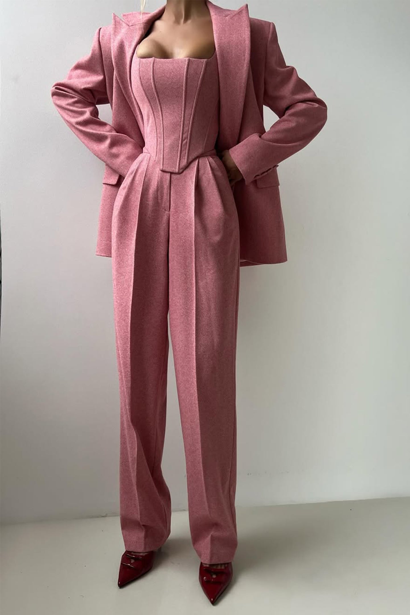 Marina – Relaxed Three-Piece Suit with Reversible Jacket