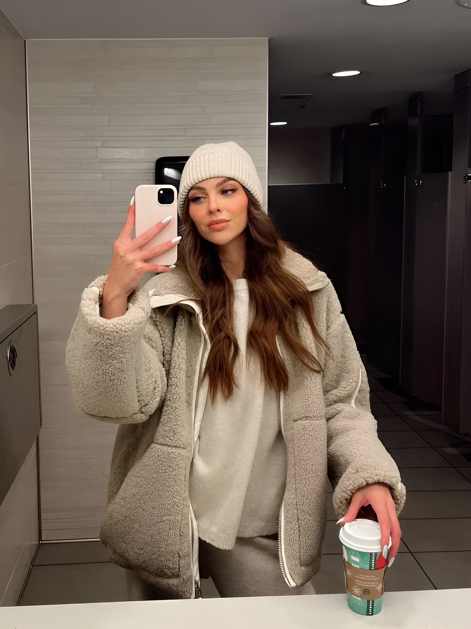 ELSA – MYSIG SHERPAJACKA MED FRAMDRAGKEDJA